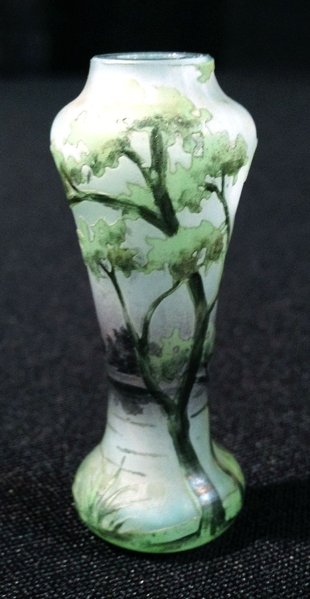 Daum Nancy, Spring Scenic Miniature Vase