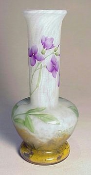 Daum Nancy, Violets Vase