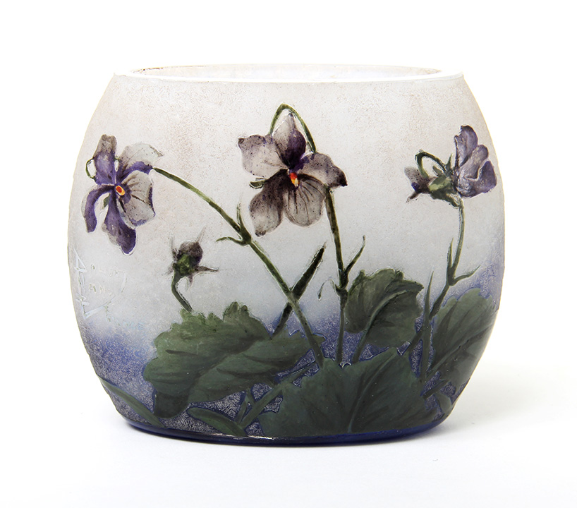 Daum Nancy, Violets Vase